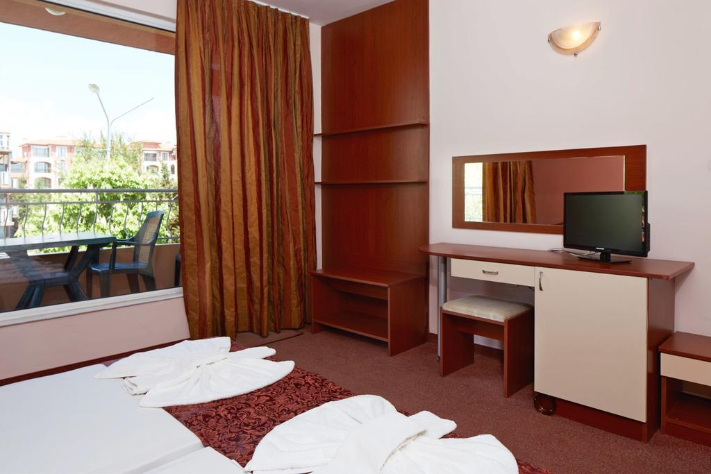 Guesthouse Kirov Равда Экстерьер фото